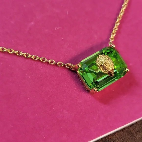 Kurt Geiger Emerald Cut Green Crystal Pendant Necklace - Picture 3 of 11